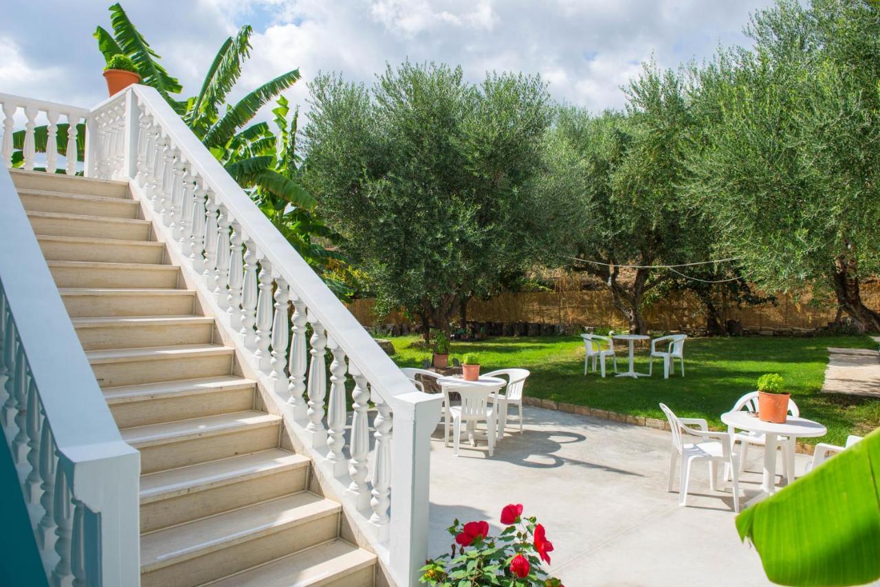 Cleopatra Apartments لاغاناس المظهر الخارجي الصورة